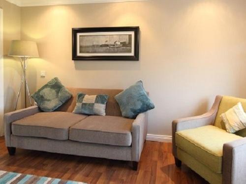 Villa Luxurious KC House à Dungannon Extérieur photo